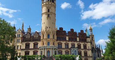 Schweriner Schloss in Schwerin in Mecklenburg