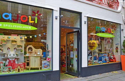 Majoli - der Spielzeugladen - 2 Bewertungen - Hamburg Uhlenhorst -  Papenhuderstraße | golocal