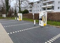 Bild zu Shell Recharge Charging Station