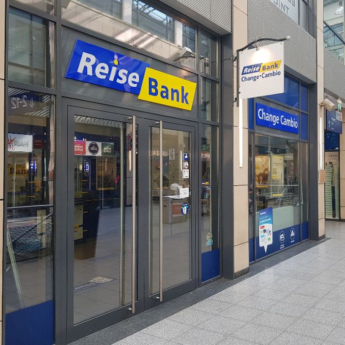 Reisebank AG - 4 Bewertungen - Mannheim Schwetzingerstadt -  Willy-Brandt-Platz | golocal