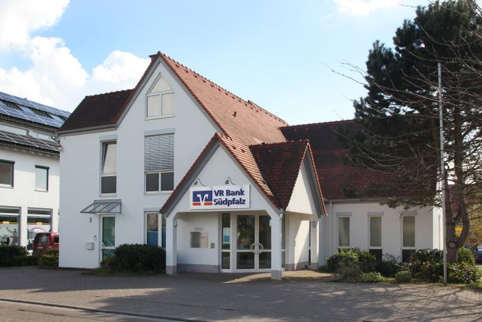 VR Bank Südpfalz eG Filiale Lustadt - 1 Foto - Lustadt - Mozartstraße |  golocal