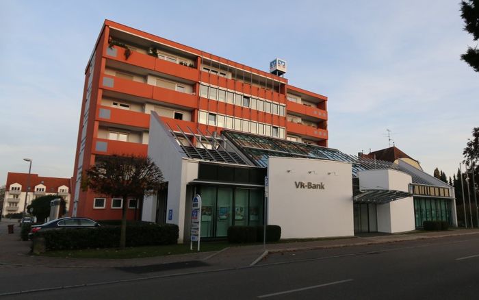 VR-Bank Donau-Mindel eG Hauptgeschäftsstelle Burgau - 1 Foto - Burgau in  Schwaben - Augsburger Straße | golocal